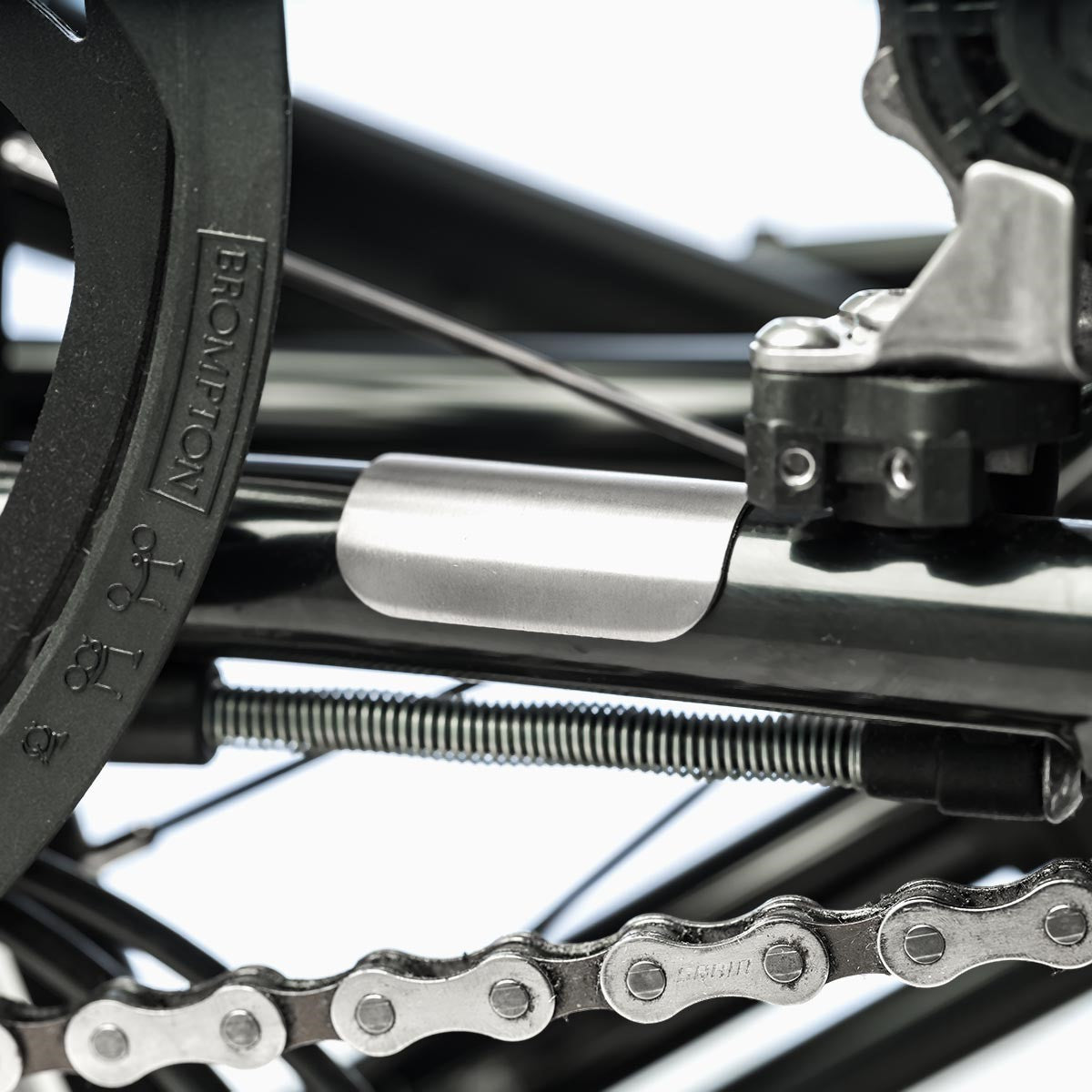 Titan Rahmenschutz für Haken am Vorderrad für Brompton